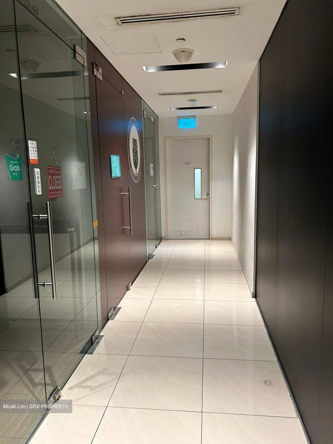 Oxley Tower (D1), Retail #503964161
